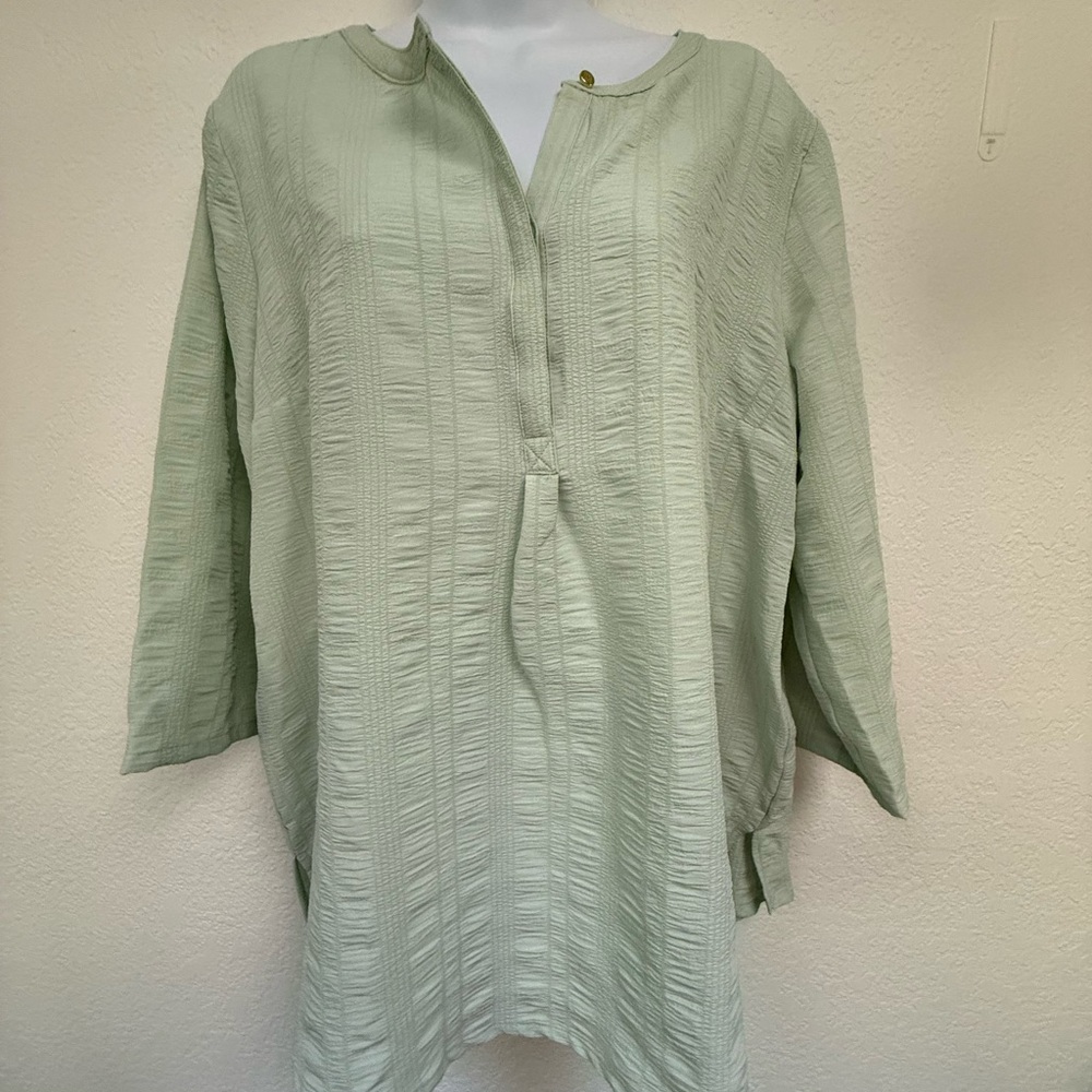 Liz Claiborne Green Boxy Tunic with Mandarin collar